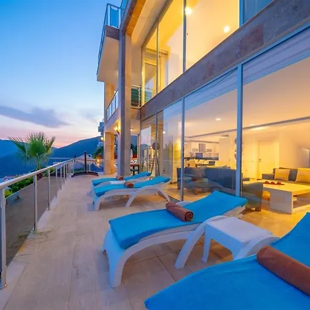 Kayra Hotel